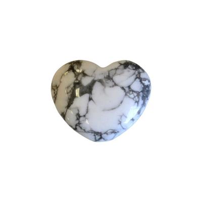 Coeur bombé Howlite ou Magnésite env. 2cm